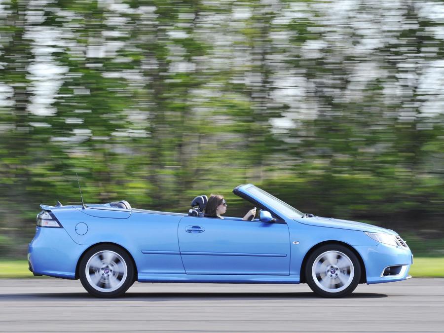  Saab 9-3 Aero Convertible 2008 года  (UK) (фото 10 из 19)